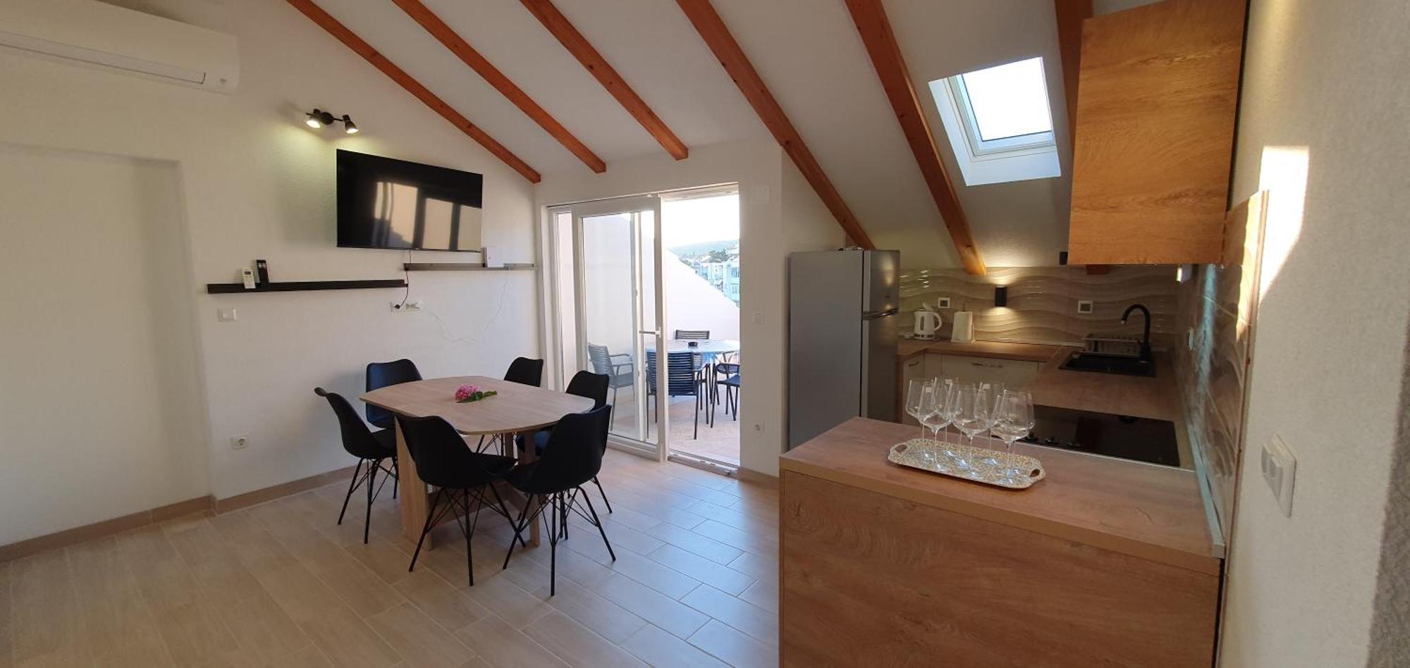 And Zvjezdana Appartement *