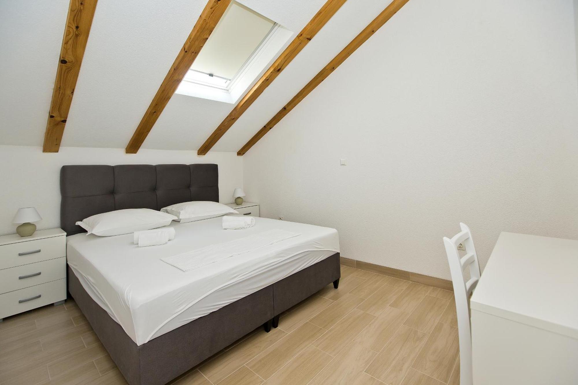 Appartement And Zvjezdana *